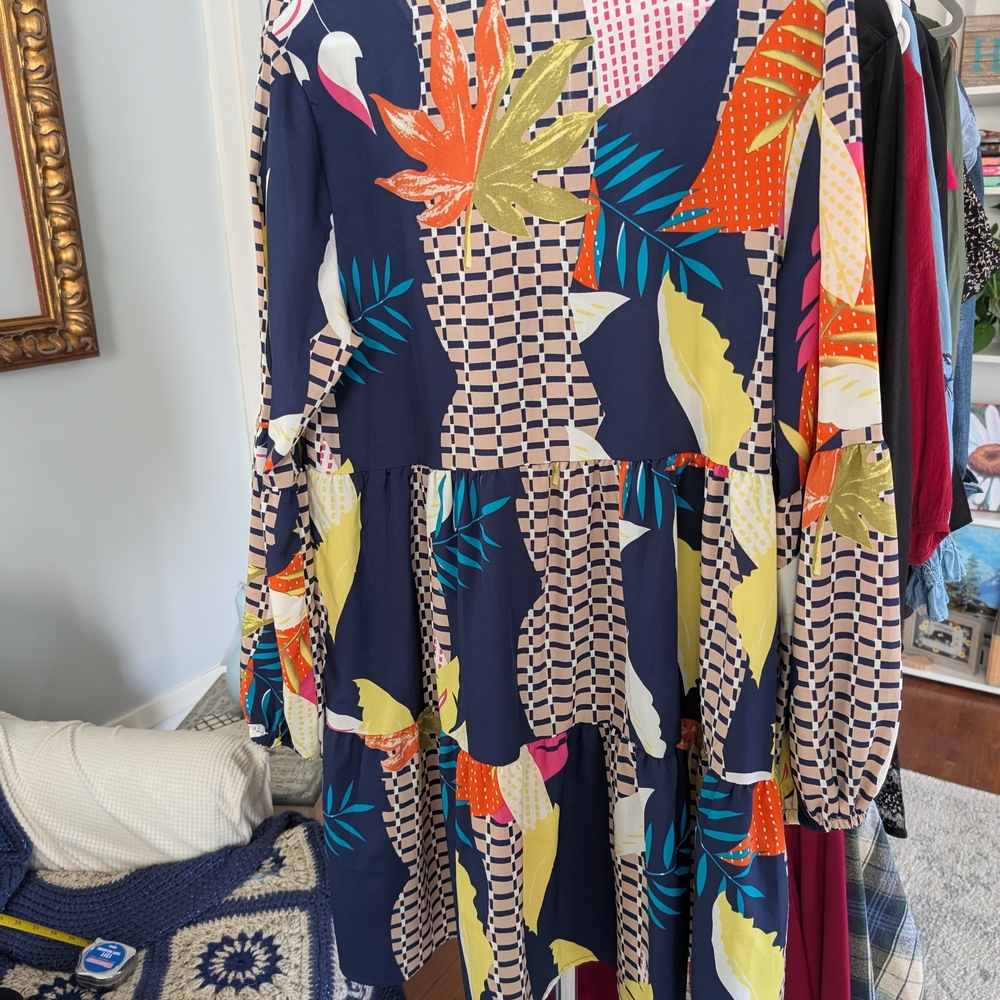 Source Unknown Navy and Multicolor Long Sleeve Dress